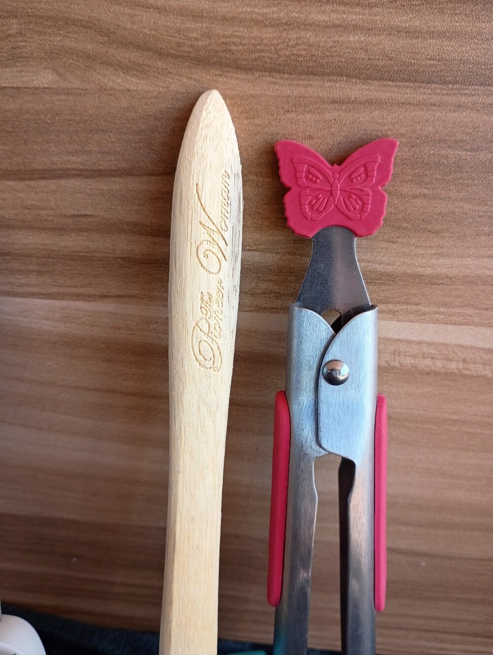 The Pioneer Woman Kitchen Utensil Set - Picture 4 of 10